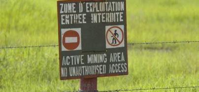 A warning sign, Sadiola Hill Gold Mine, western Mali; August 2006. Photo: Brett Eloff